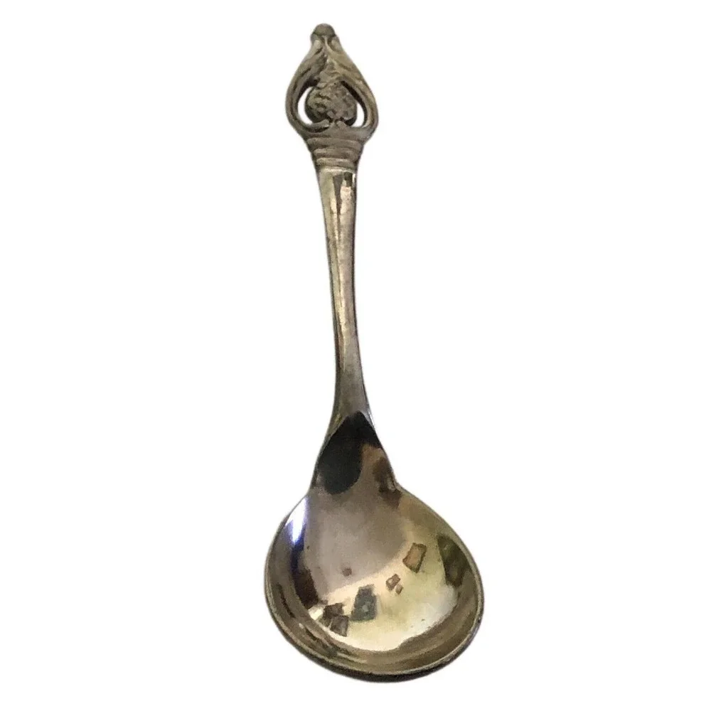 International Silver “Shirley” Spoon Pineapple Signed Sugar Early 19th Century